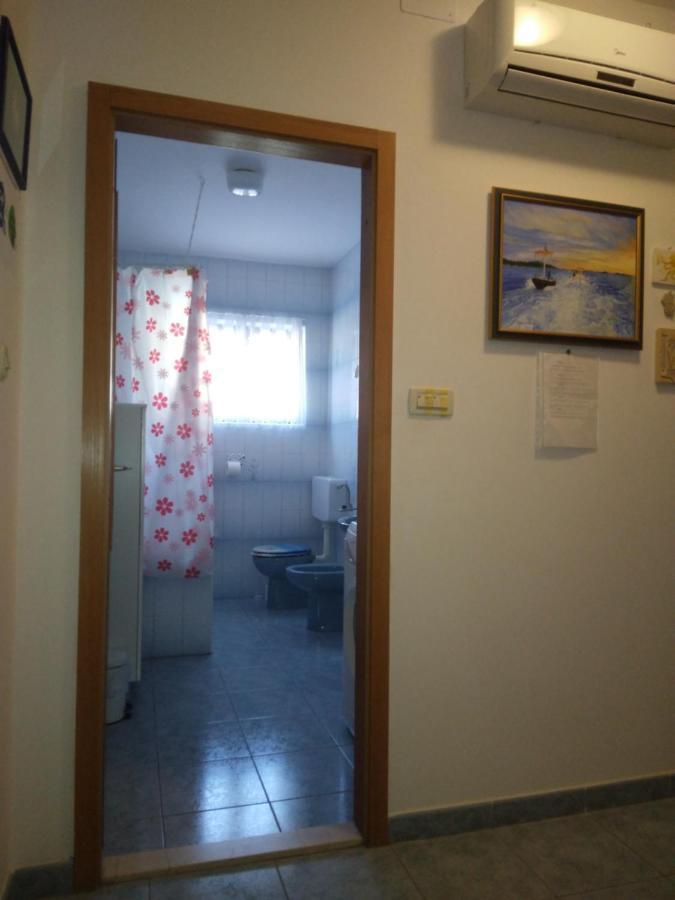 Apartment Meri Трогир Экстерьер фото