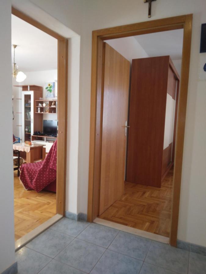 Apartment Meri Трогир Экстерьер фото