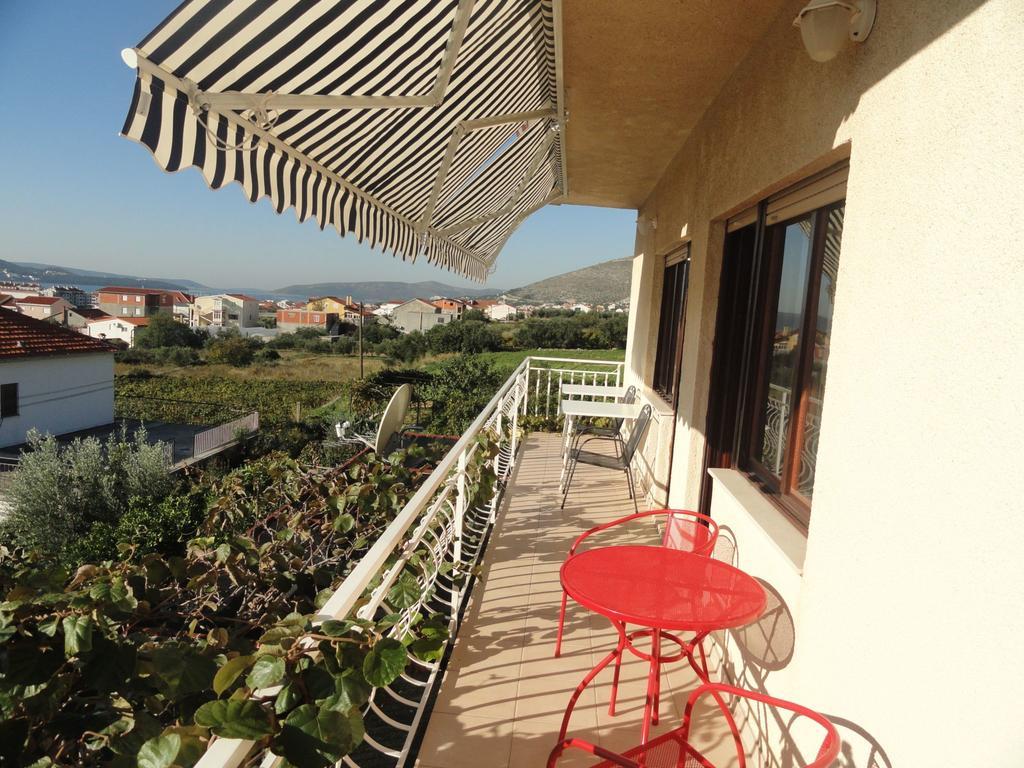 Apartment Meri Трогир Экстерьер фото