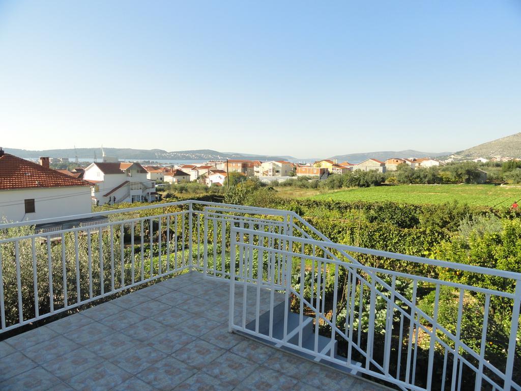 Apartment Meri Трогир Экстерьер фото