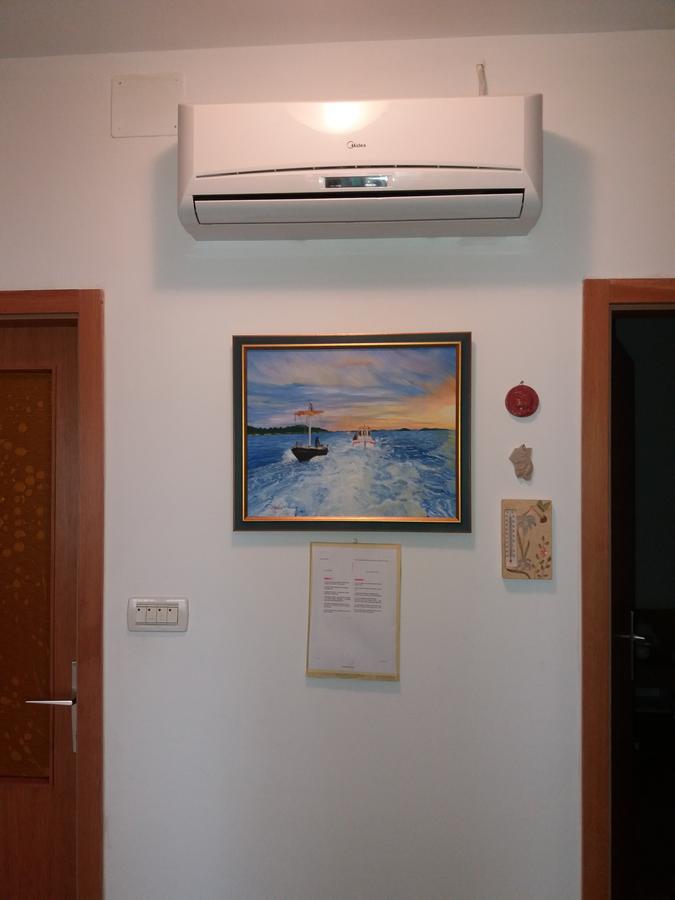 Apartment Meri Трогир Экстерьер фото